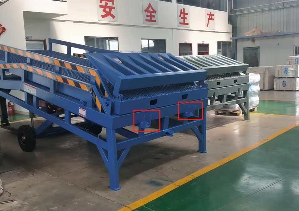 Portable Loading Ramp for Forklift.webp